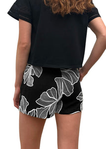 Kendra Embroirdered Short in Black