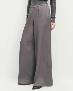 FD45fb2sgp8605 Effortless Wide Leg Pant in Grey Shadow