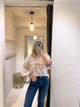 Load image into Gallery viewer, Vanna Blouse
