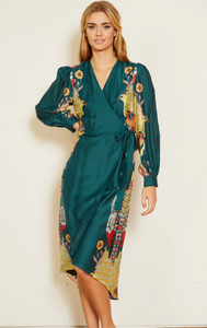 Annabelle Silky Shirt Dress in Art Nouveau