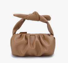 Load image into Gallery viewer, Darylette Bow Bag
