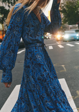 Load image into Gallery viewer, Regine Midi Dress in Blue San Lorenzo
