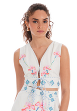 Load image into Gallery viewer, Embroidered Genevieve Vest
