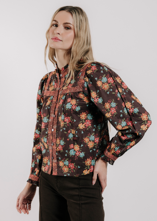 l2508-3036 Sara LS Top in Lynda Anne