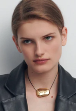Load image into Gallery viewer, HM Julia Necklace in Gold
