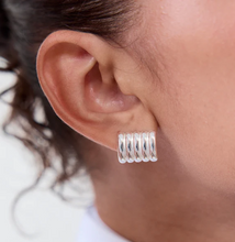Load image into Gallery viewer, HM Clemmie Earring in Silver
