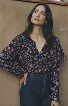 Load image into Gallery viewer, Tyra Blouse in Alejandra Print
