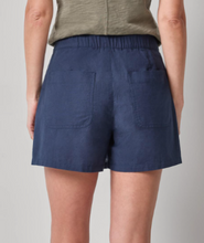 Load image into Gallery viewer, LP Linen Blend Skort in Navy
