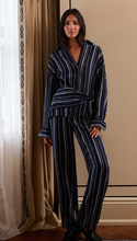 Load image into Gallery viewer, The Everything Pant in Midnight Grey

