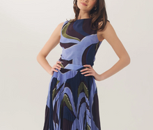 Load image into Gallery viewer, Kady Top in Plum
