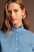 Load image into Gallery viewer, D40594D Oscar Ruffle Collar Shirt in Stripe
