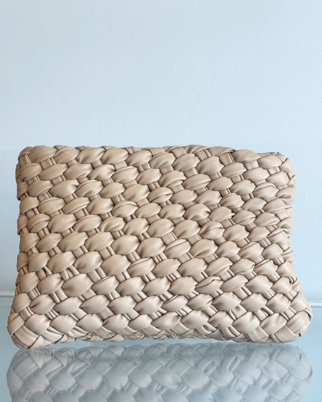 Nieves Woven Clutch in Light Tan