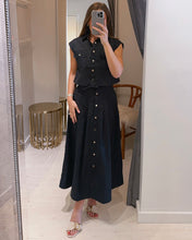 Load image into Gallery viewer, Eden Solid Poplin Top in Black
